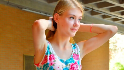 Hannah Hays [r/sundresses]